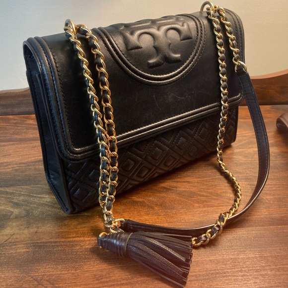 Tory Burch Handbags - Tory Burch Fleming Convertible Shoulder Bag - Black Leather